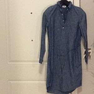 Levi’s dress